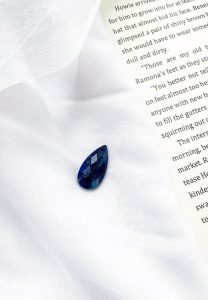 سنگ لاجورد اشکی